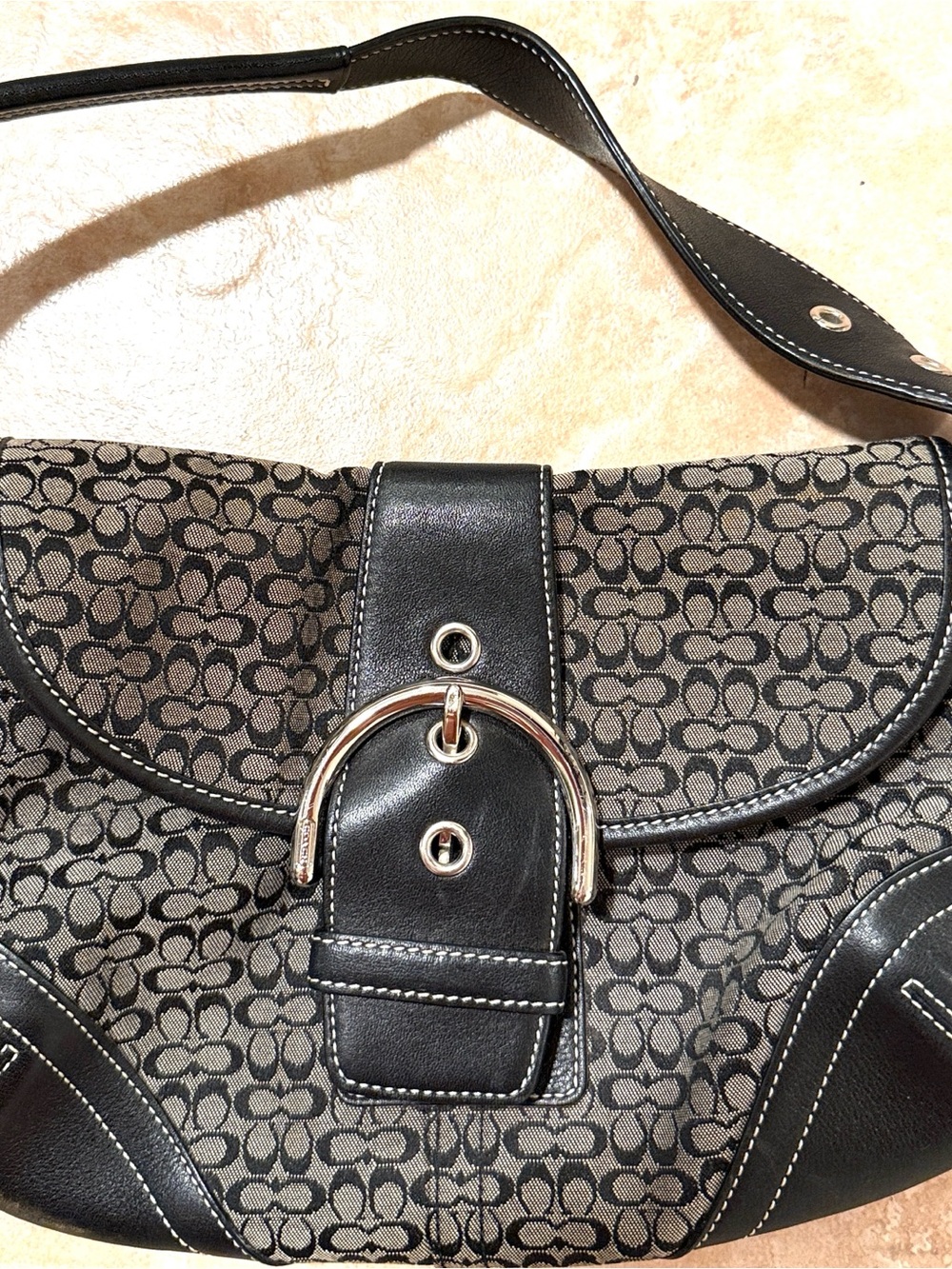 COACH Authentic Vintage Soho Signature Flap Shoulder Bag - Black & Grey w Buckle